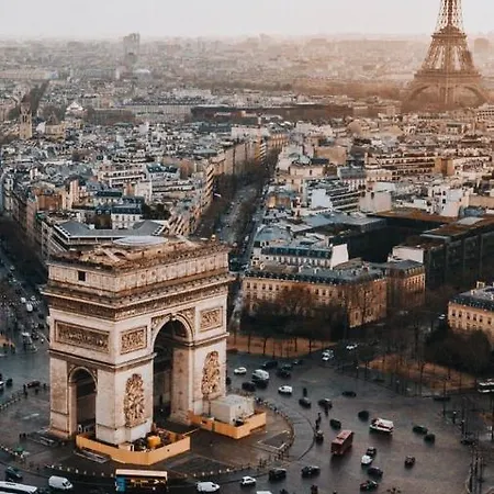 Appartamento Fully Equipped In The Heart Of - Area Champs Elysées Parigi