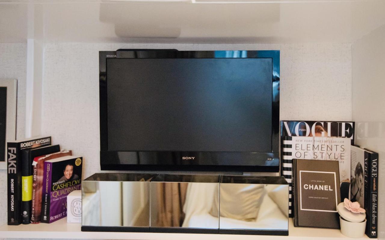 Fully Equipped In The Heart Of - Area Champs Elysées Parigi
